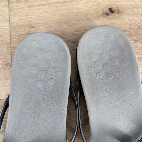 Vionic Rest Karina Backstrap Thong Sandal Size 10 Pewter Silver Supportive Comfy - Picture 5 of 13